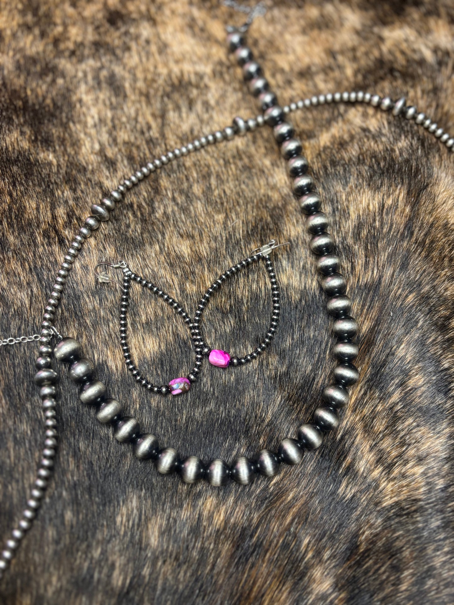 Navajo Pearl, Cotton Candy Hooped Earrings